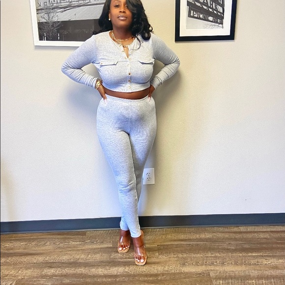 Set - Picture 6 of 6